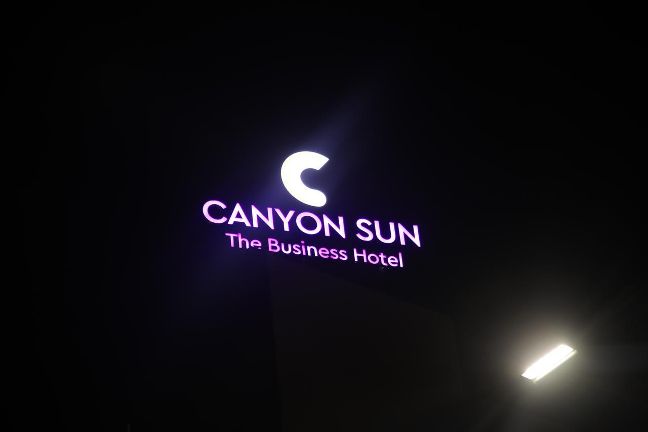 Canyon Sun Chennai Dış mekan fotoğraf
